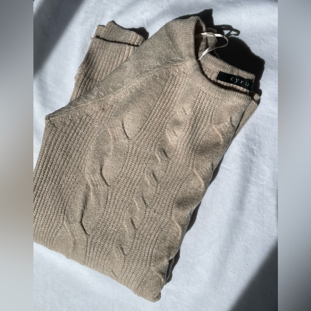 Cyrus Pullover sweater
